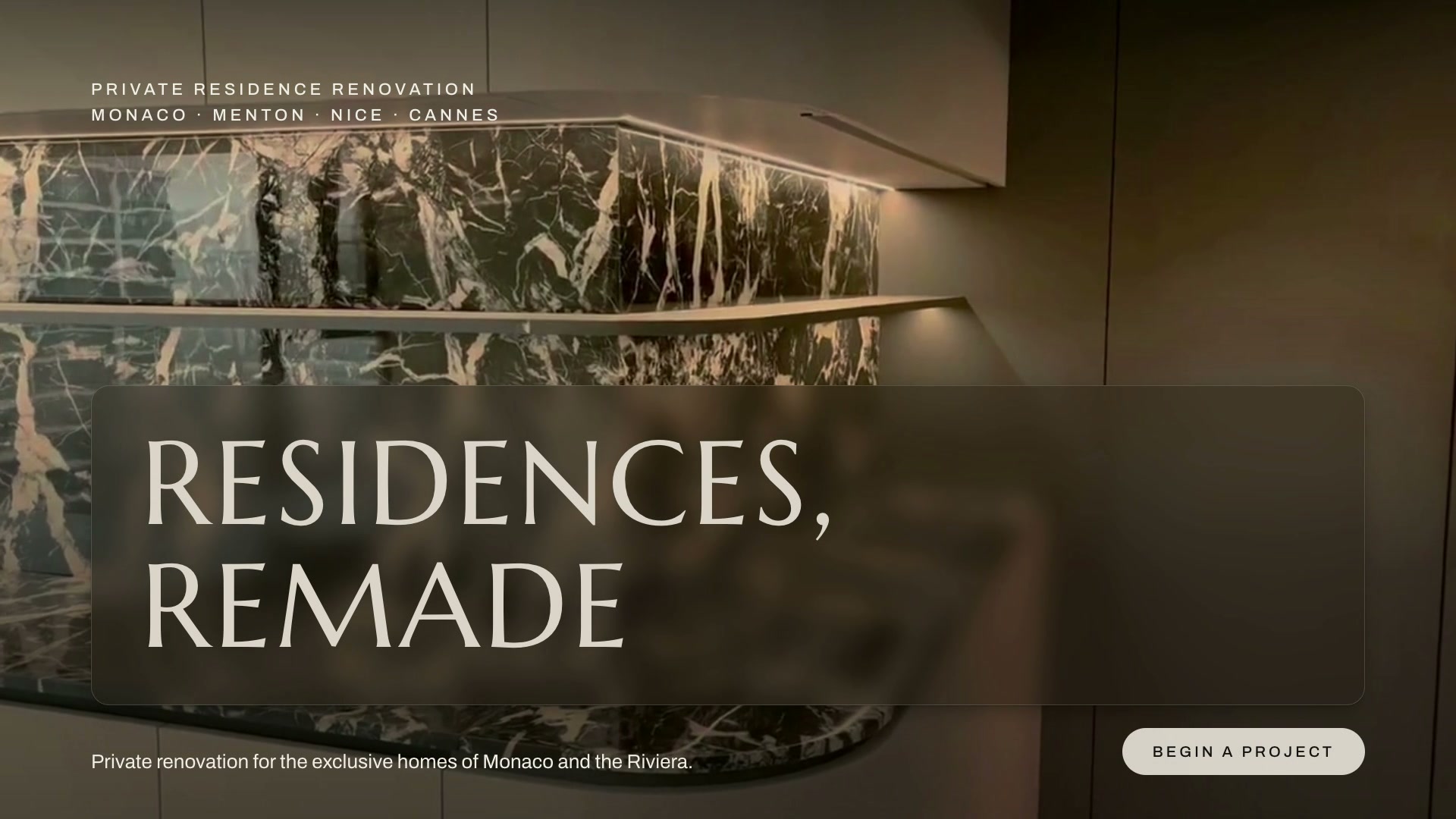 Video van de website van L7M Remodeling: de openingsfilm met de titel Residences, Remade, de site scrollend op desktop en telefoon, en een keuken voor en na de renovatie.